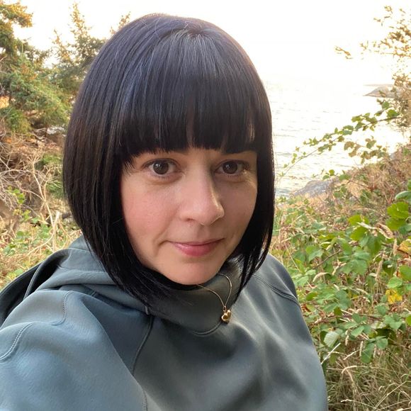 Meet your Posher, Erika - Picture 1 of 1